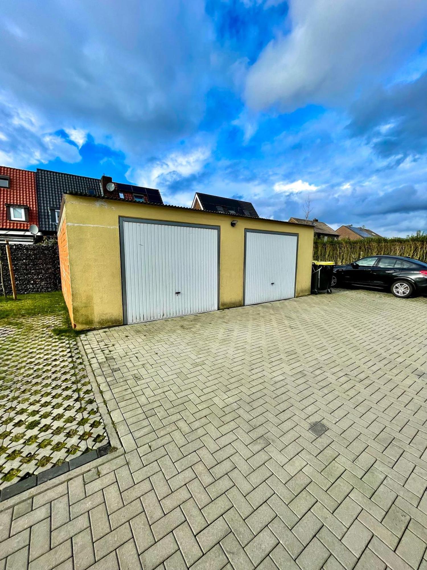 Ahaus: Stadtoase Mit Terrasse & Privater Garage Экстерьер фото